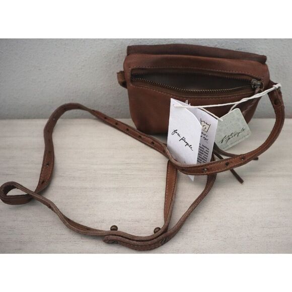 We the Free x Free People OB1672668 Womens OS Aged Tan Brown Rider Crossbody Bag - Picture 1 of 7